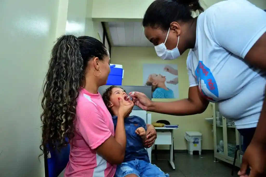Campanha da polio termina nesta sexta: Brasil vacinou apenas 54% das crianças