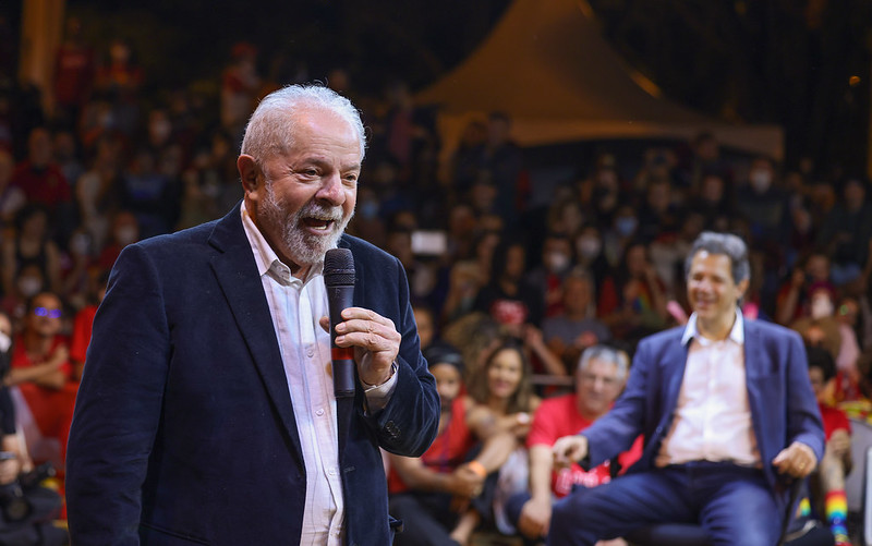Ipespe mostra Lula com 49,4% dos votos válidos no primeiro turno