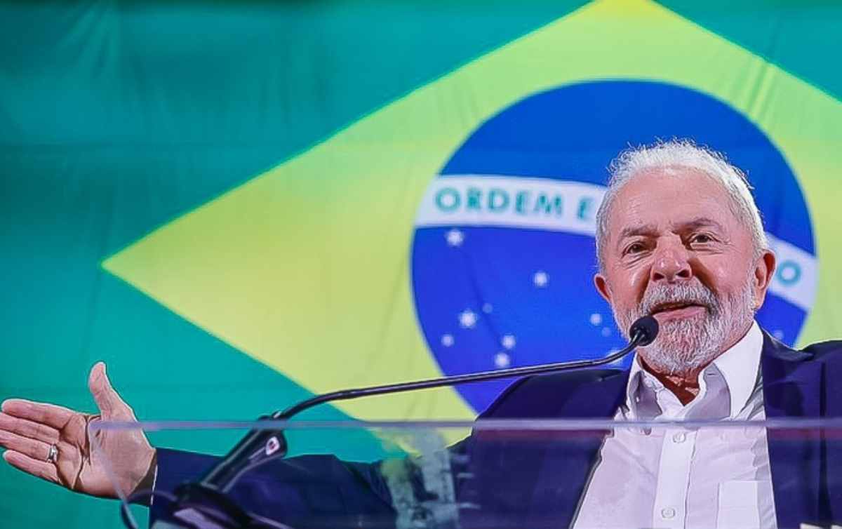 A disputa é nas esferas da consciência: Lula vence