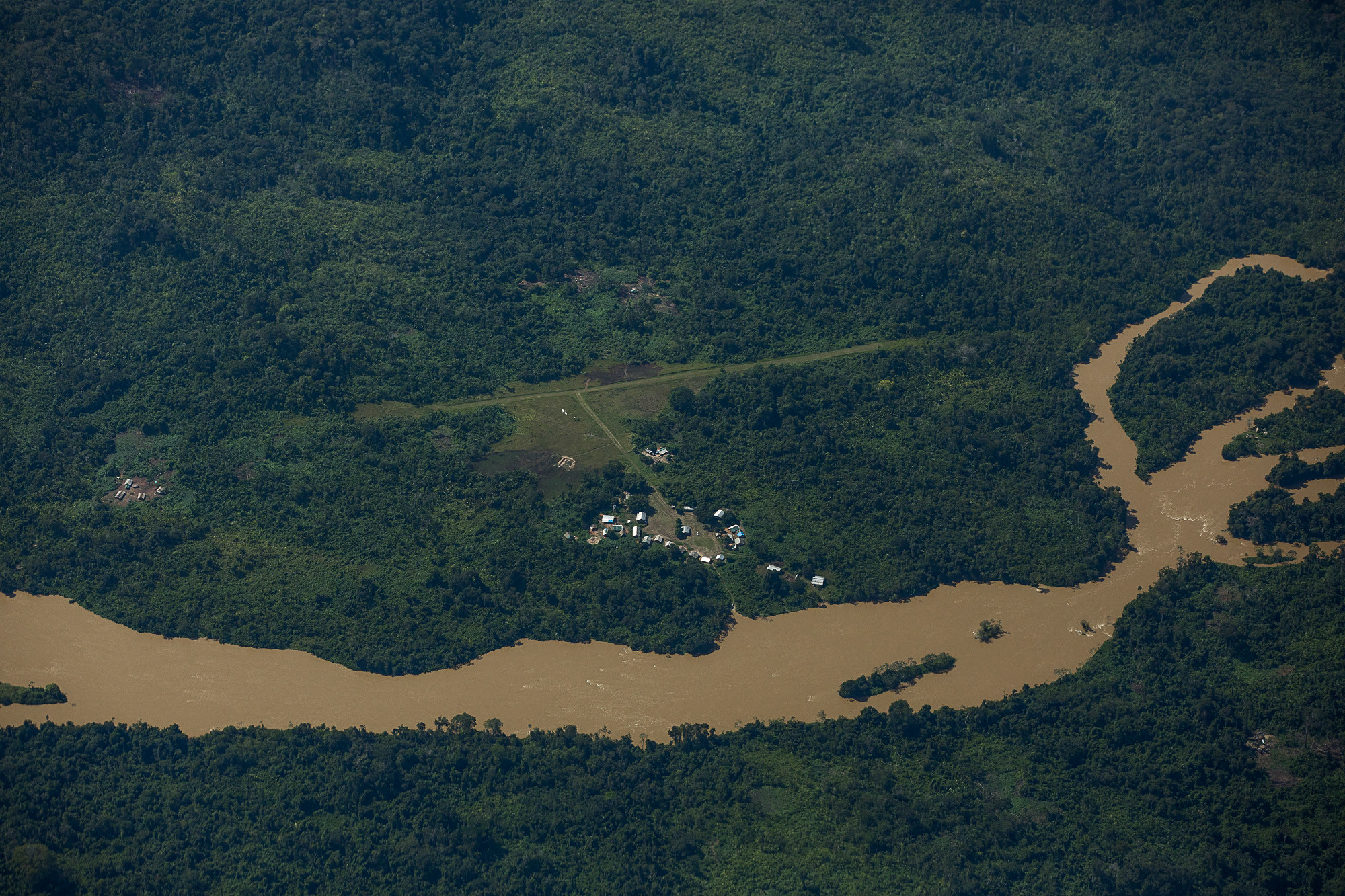 Governo suspende concessão de nova autorização em território Yanomami