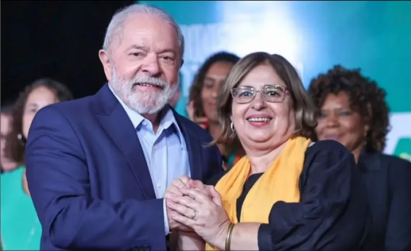 Lula prepara pacote para mês da mulher