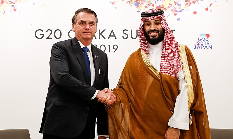 Governo Bolsonaro bateu três vezes recorde de viagens oficiais à Arábia Saudita