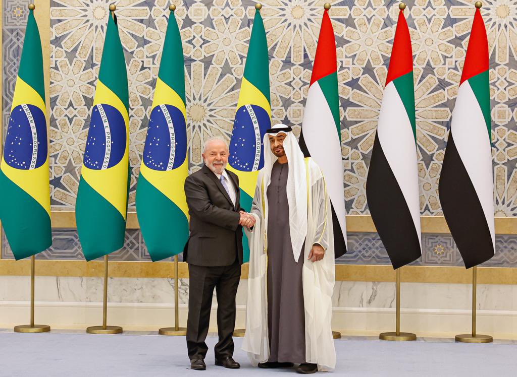 Lula visita os Emirados Árabes Unidos para ‘marcar espaço’ no Oriente Médio, diz pesquisador