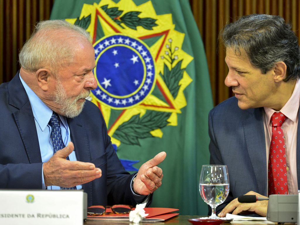 Lula e Haddad venceram a ferocidade da Baleia Branca
