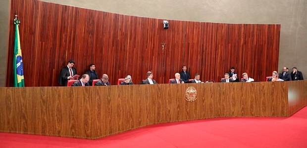 TSE define multa para parlamentares que associaram Lula ao caso Celso Daniel durante as eleições