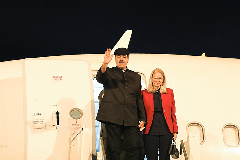 Maduro chega ao Brasil para reunião com Lula em 1ª visita oficial desde 2015