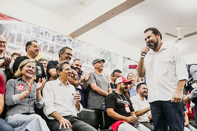 PT confirma apoio a Guilherme Boulos para a prefeitura de São Paulo