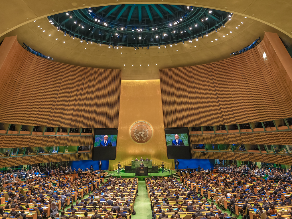 Assembleia Geral da ONU aprova fim do embargo dos EUA contra Cuba