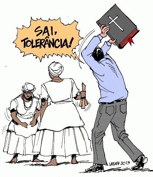 O Vírus da Teocracia no Brasil Atual