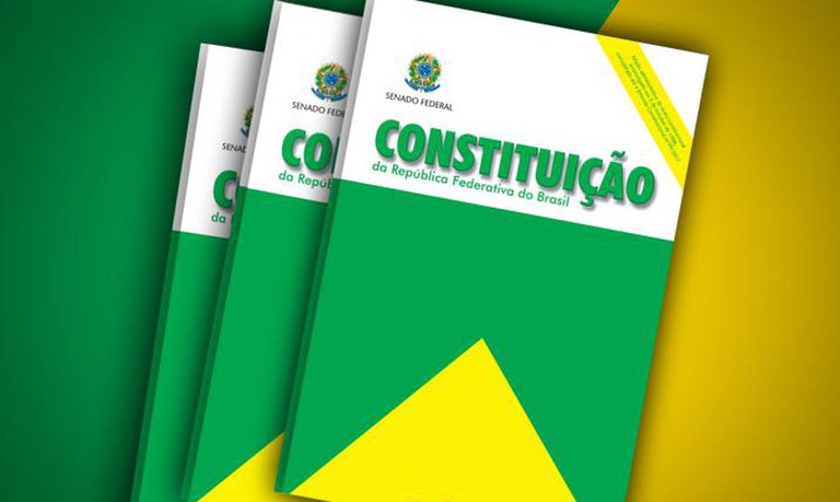 A Constituição prevê que a propriedade tem função social