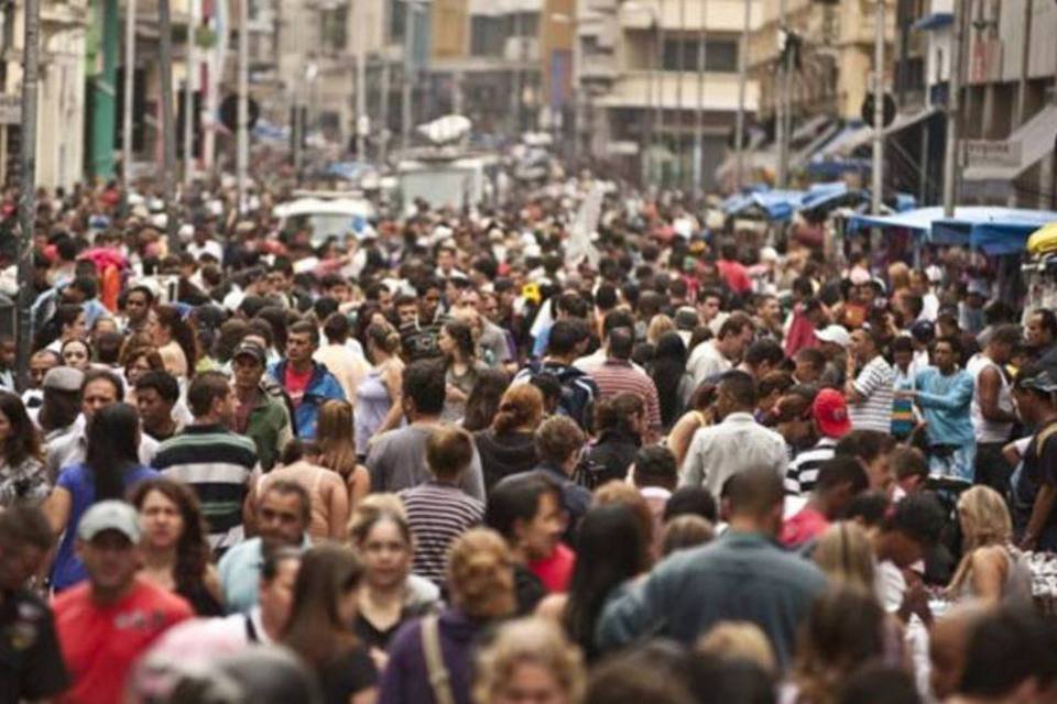 Com ganho de renda e ascensão social, Brasil volta a ser um país de classe média