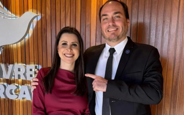 CORRESPONDENTE POLÍTICO | O Destino dos Bolsonaros: a saga continua