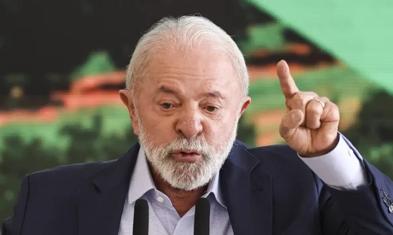 Anatomia do ódio político: a mutação na economia moral da política, o fenômeno da irreflexão contemporânea e a amputação histórica das elites| Por Gastão Ponsi