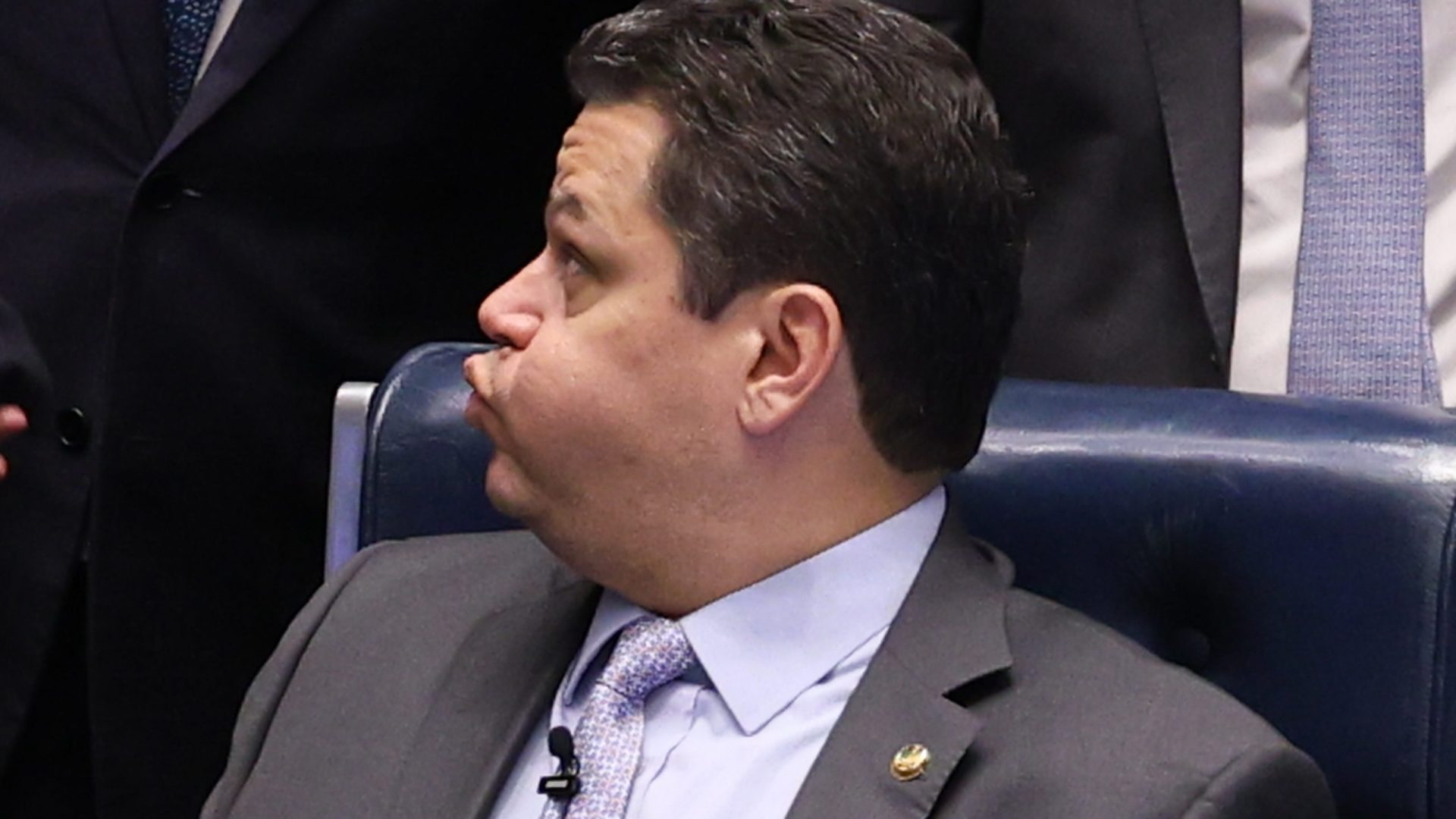 Brasília 02/12/2025 -O presidente do Senado, Davi Alcolumbre, informou ao Plenário  que determinou o cancelamento do calendário de apreciação da indicação presidencial do advogado-geral da União, Jorge Messias, para integrar o Supremo Tribunal Federal (STF). Foto Lula Marques/Agência Brasil