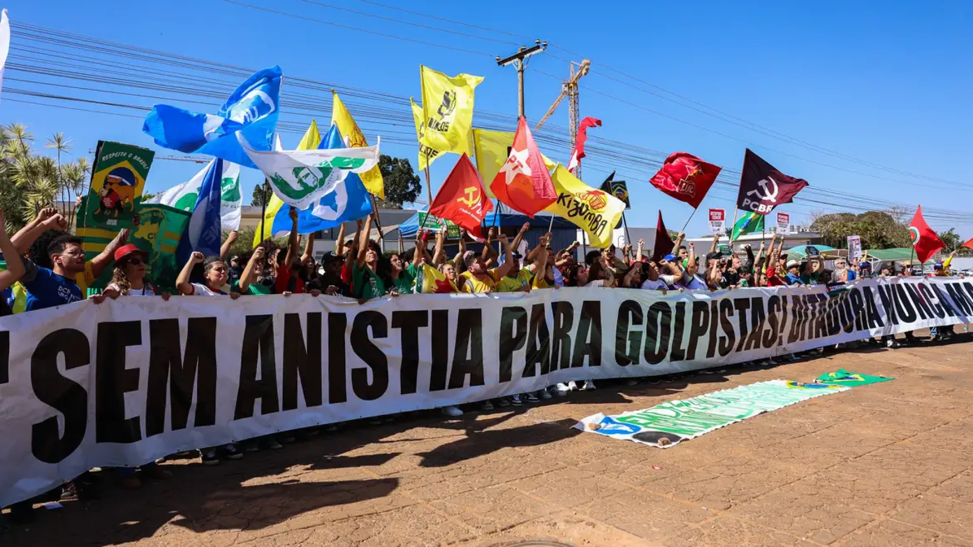 Manifestação contra as PECs da Impunidade e da Anistia aos Golpistas - Foto: José Cruz/Agência Brasil