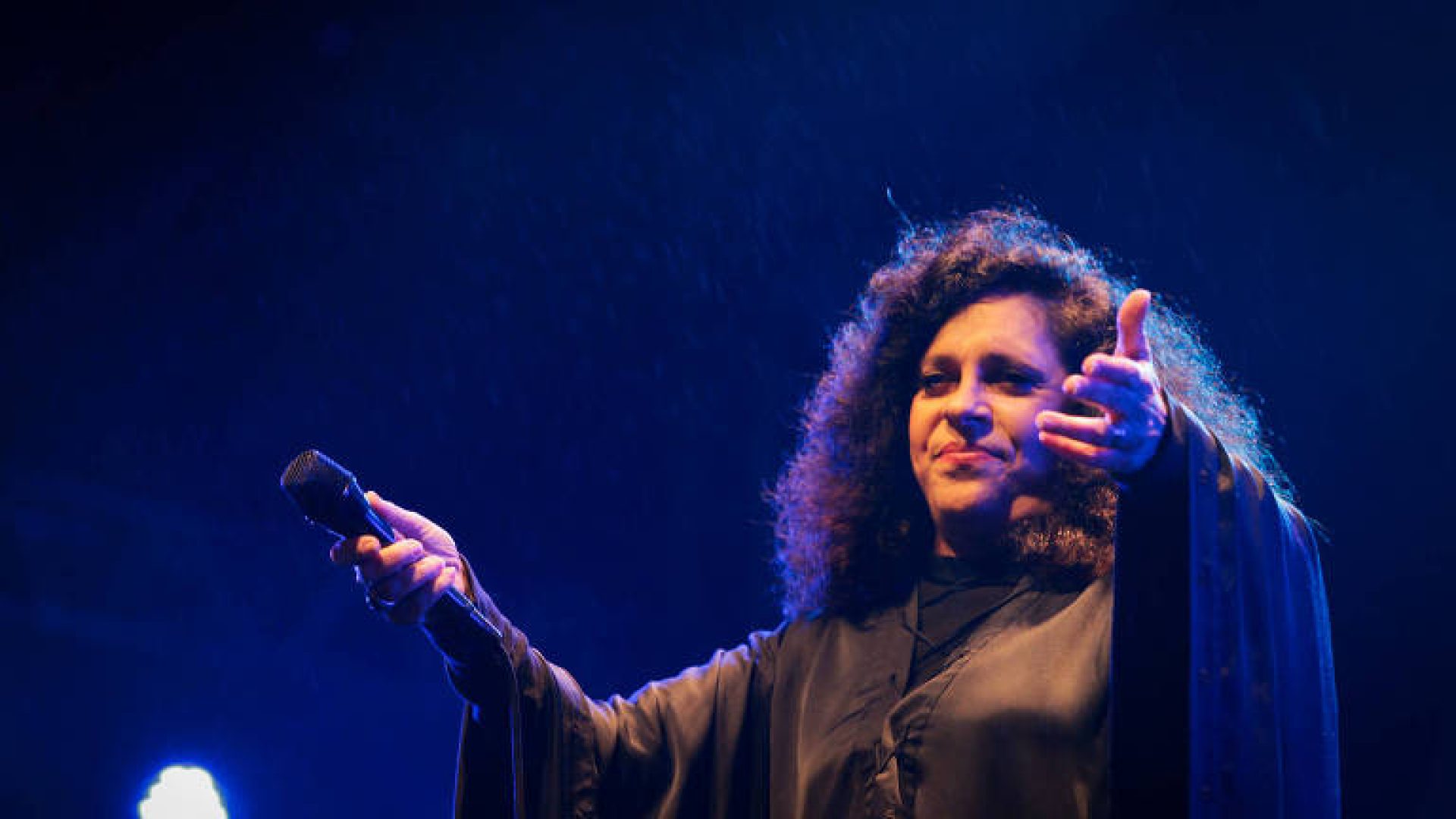 Foto de Gal Costa em show no FIG, o Festival de Inverno de Garanhuns, em Pernambuco, em julho - Felipe Souto Maior/Fundarpe/Divulgação. 