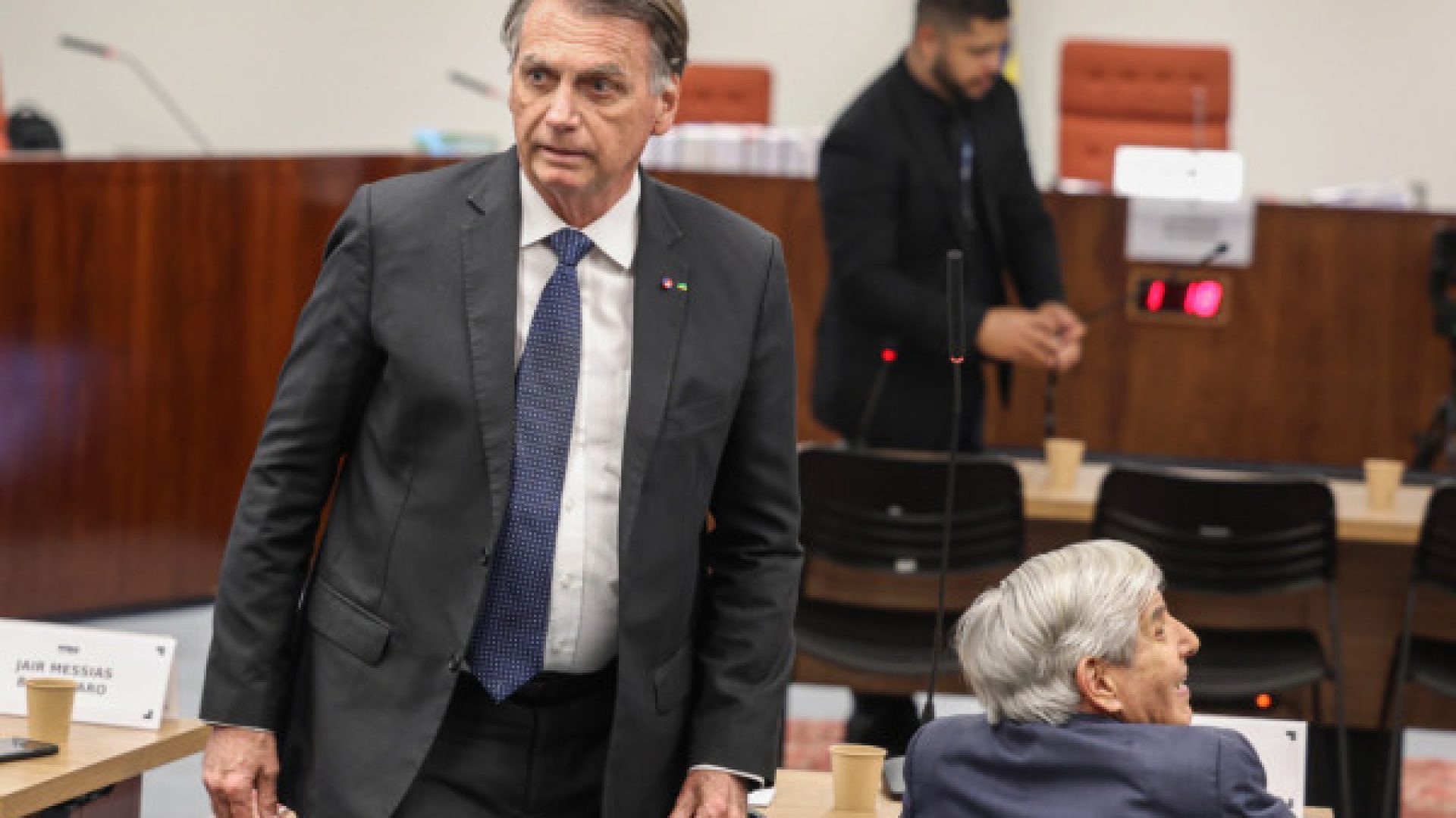 1_0d7a8318__1_-466209