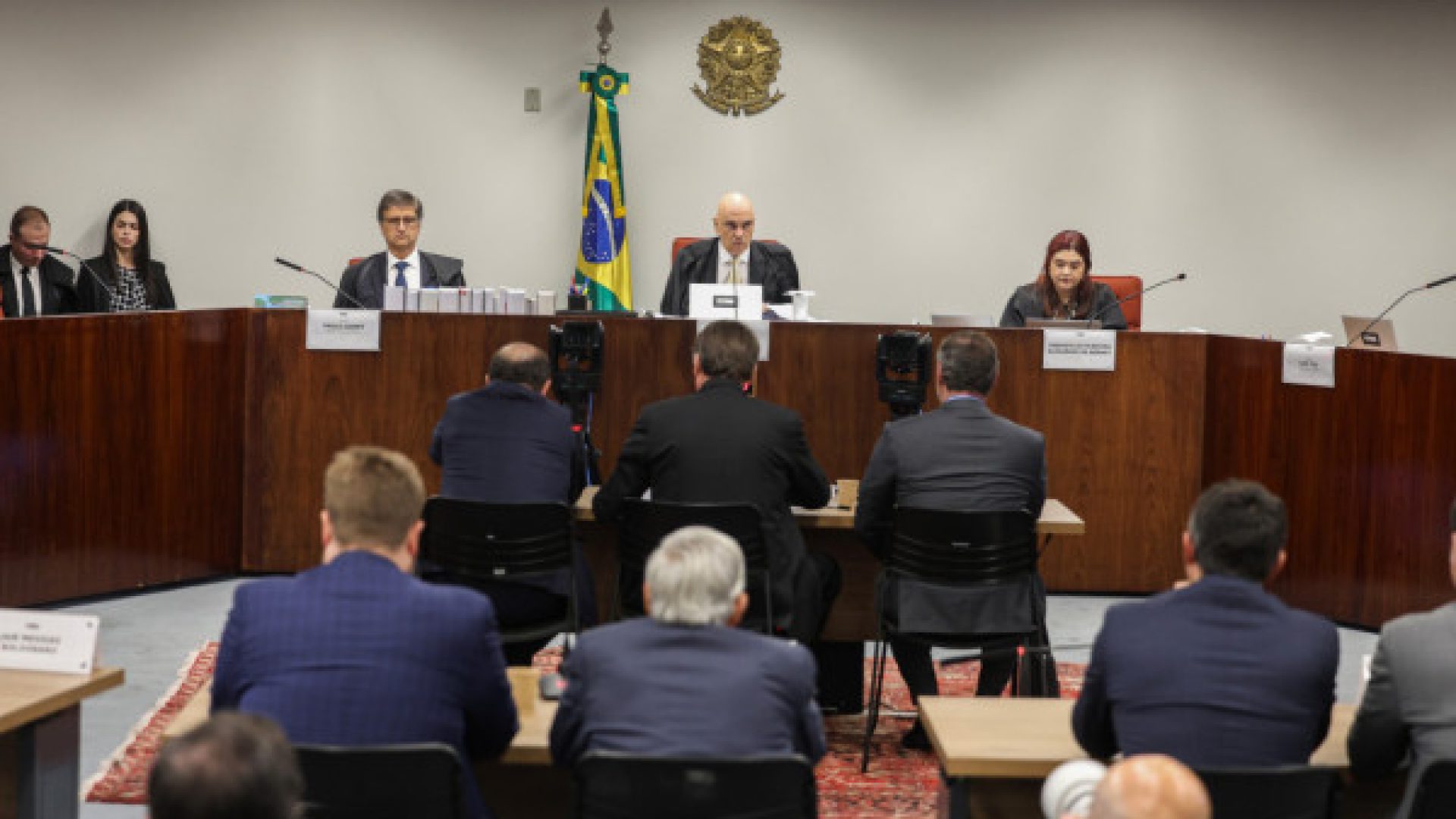 1_0d7a8381__1_-467226