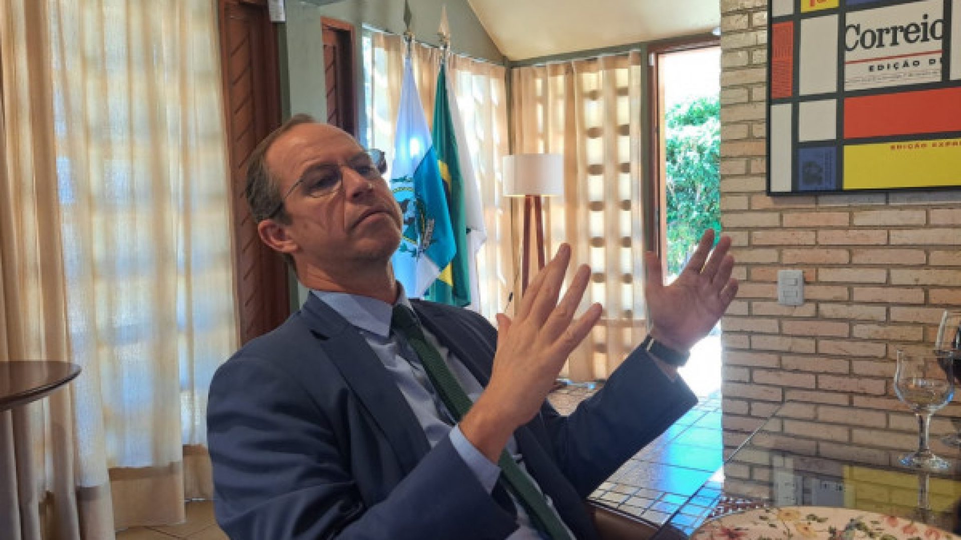 1_whatsapp_image_2025_08_26_at_17_14_59-472675