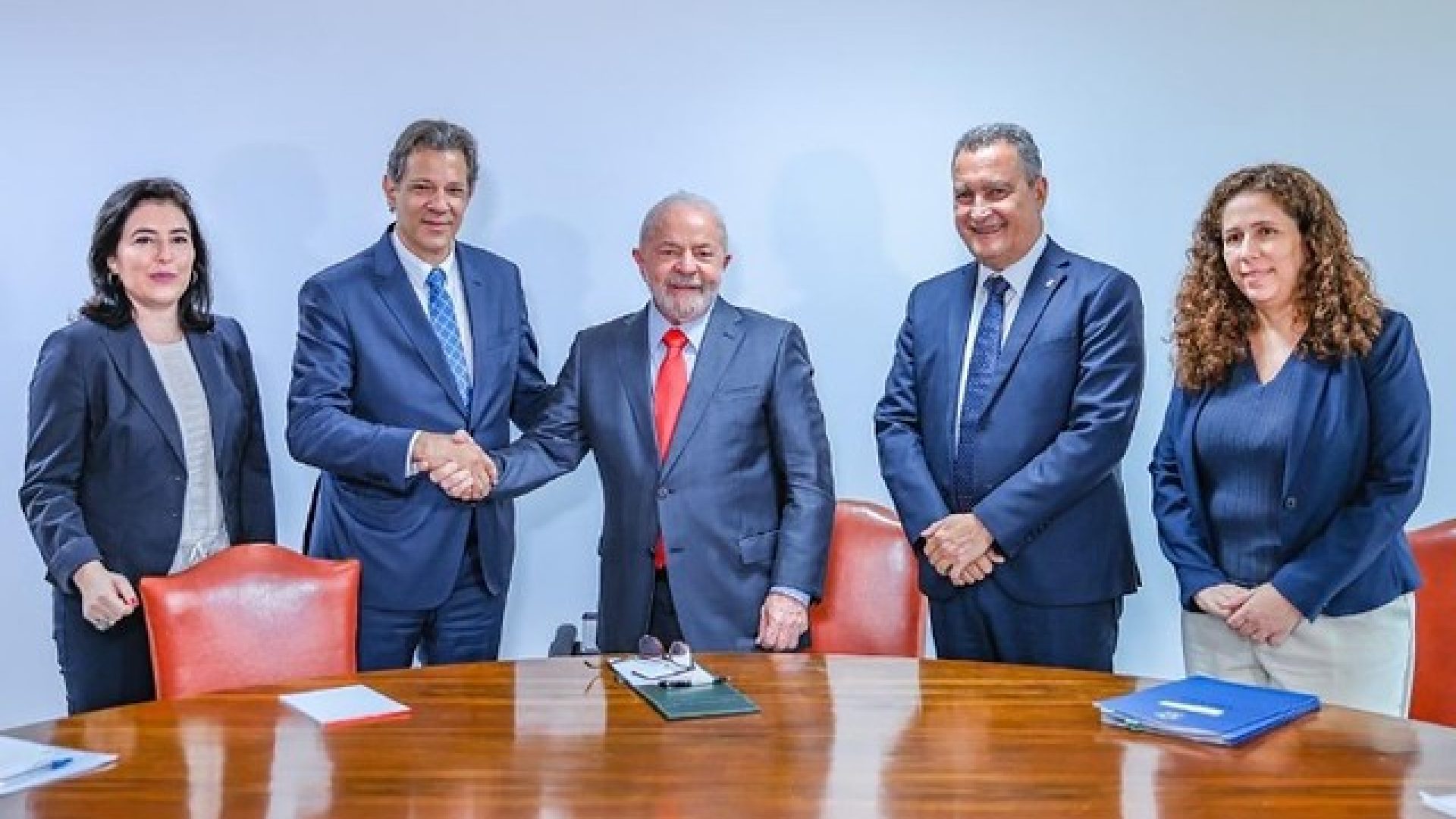 12-01-2023 - Equipe Econômica - Presidente Lula se reuniu com a equipe econômica do governo: Ministros Fernando Haddad (Fazenda), Rui Costa (Casa Civil), Simone Tebet (Planejamento e Orçamento) e Esther Dweck (Gestão e Inovação) - Foto: Ricardo Stuckert