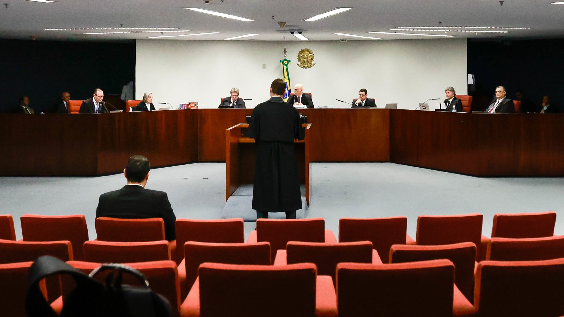 53768677732-aed99d478f-k