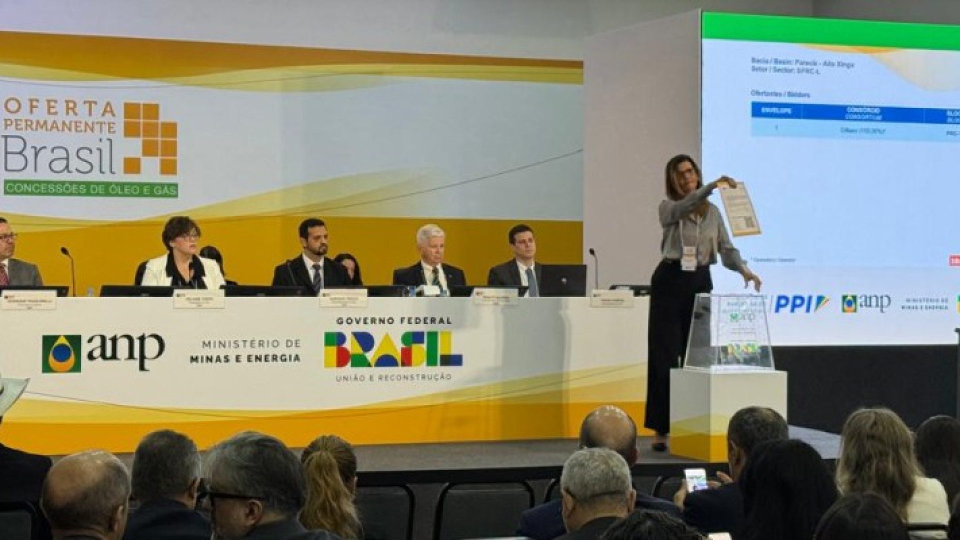 6db2a2c0b623b6baef7a_940x400_0_0_1_1