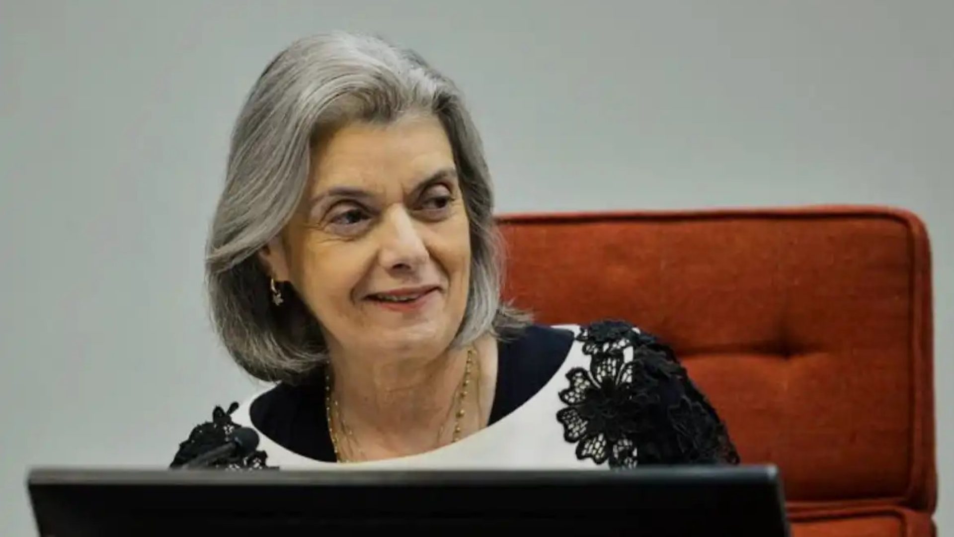Carmen Lúcia