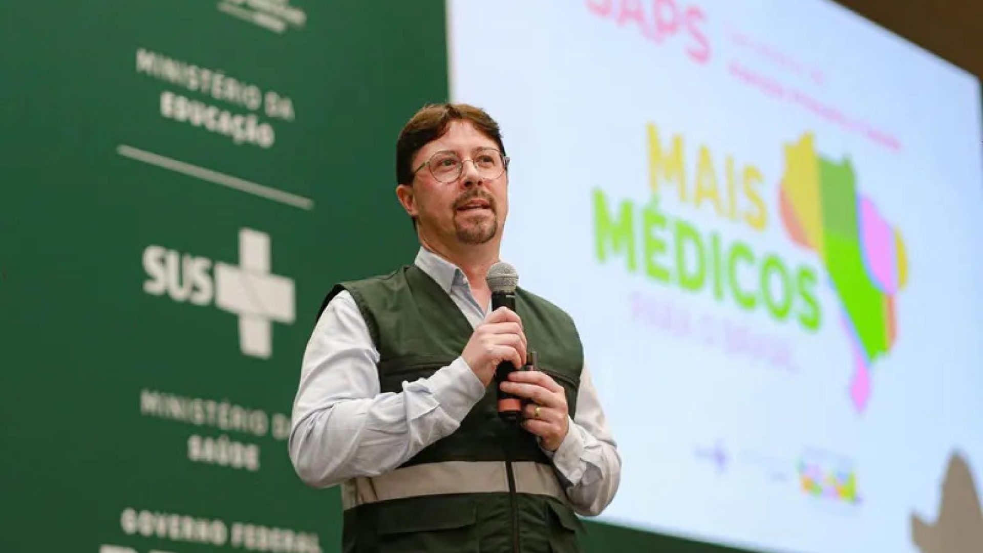 Felipe Proenço de Oliveira