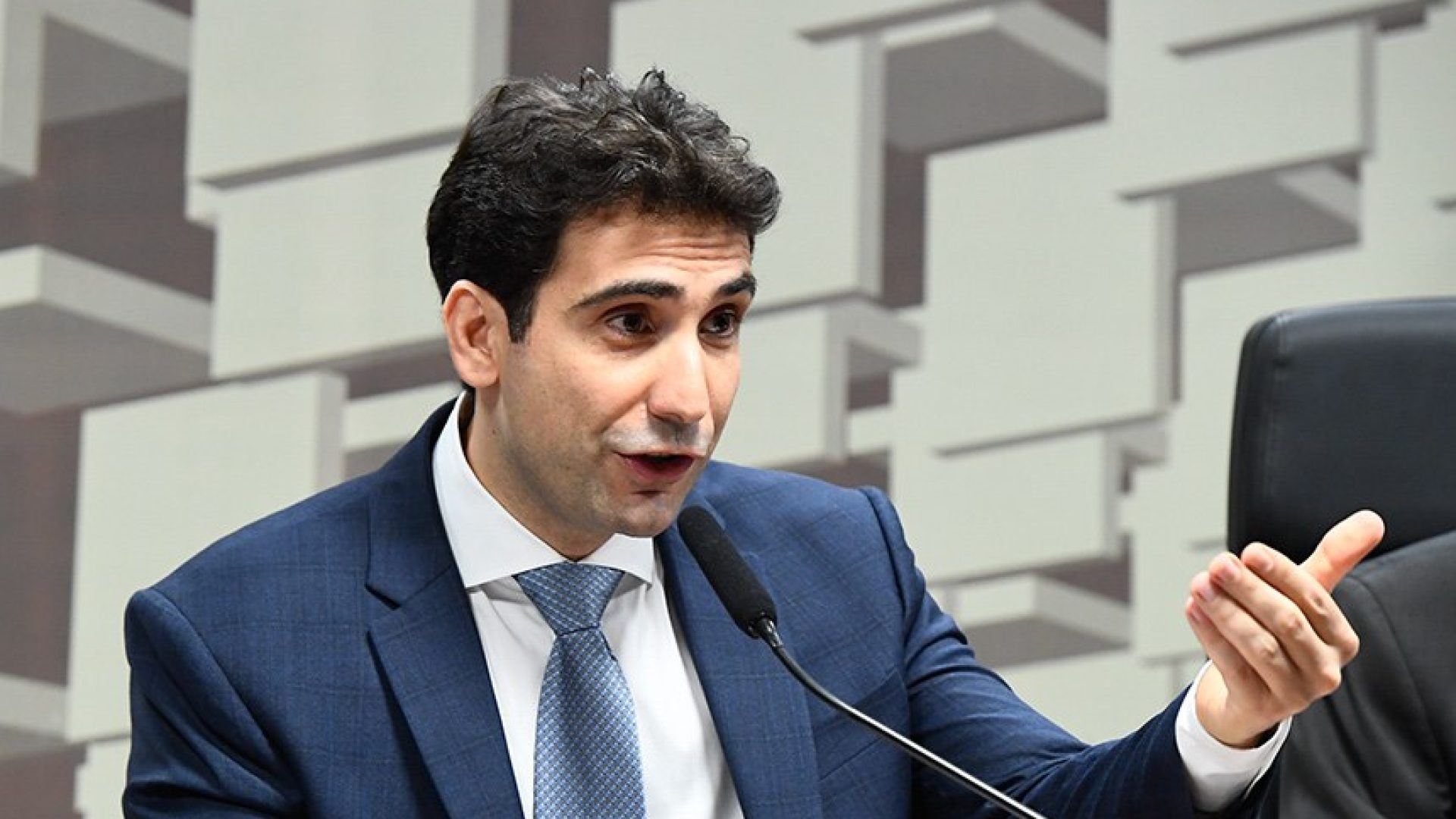 Foto 0007 - Gabriel Galípolo - Senado Federal