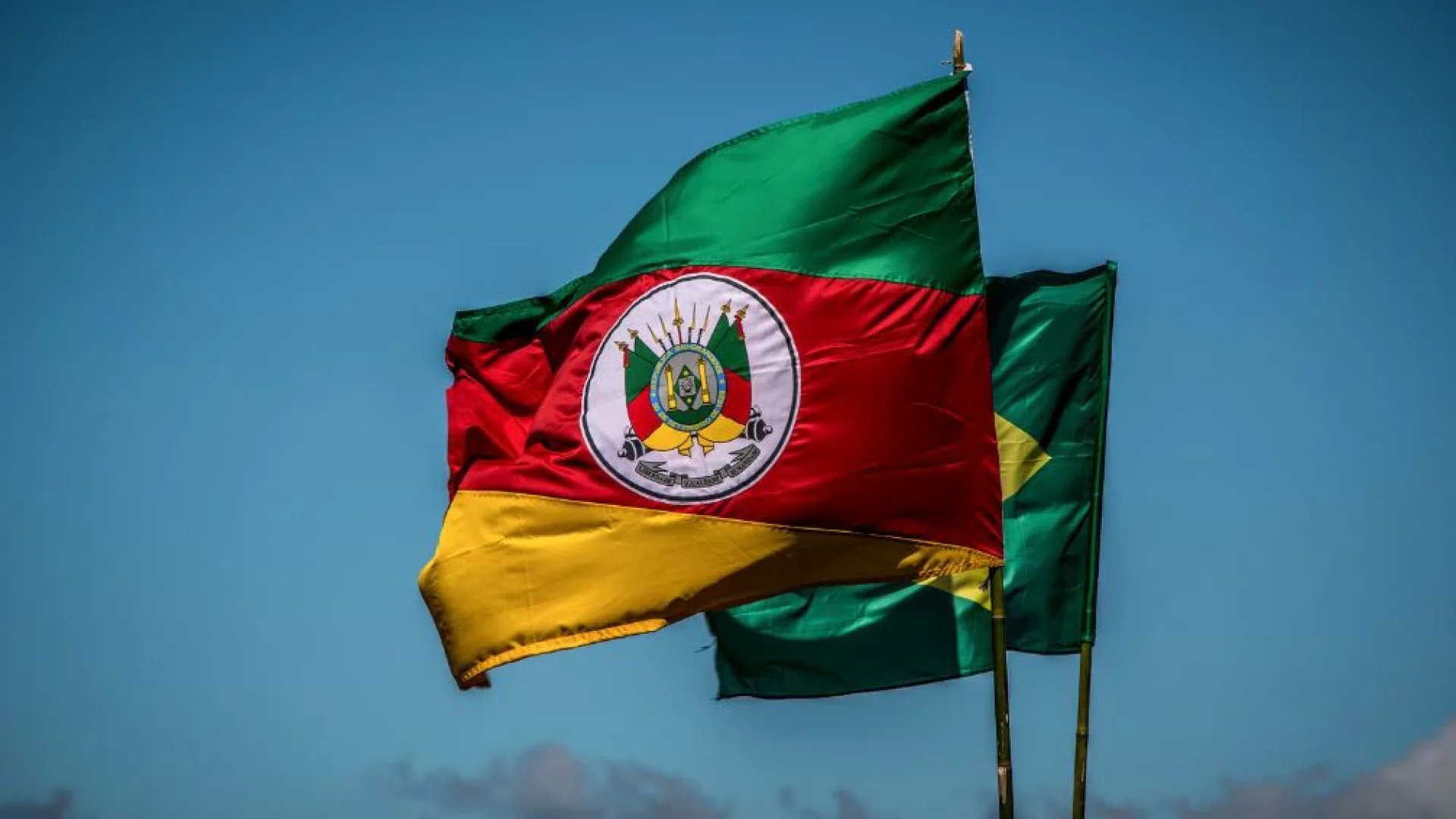 Hino-do-Rio-Grande-do-Sul-virou-alvo-de-polêmica-entre-políticos-esquerdistas