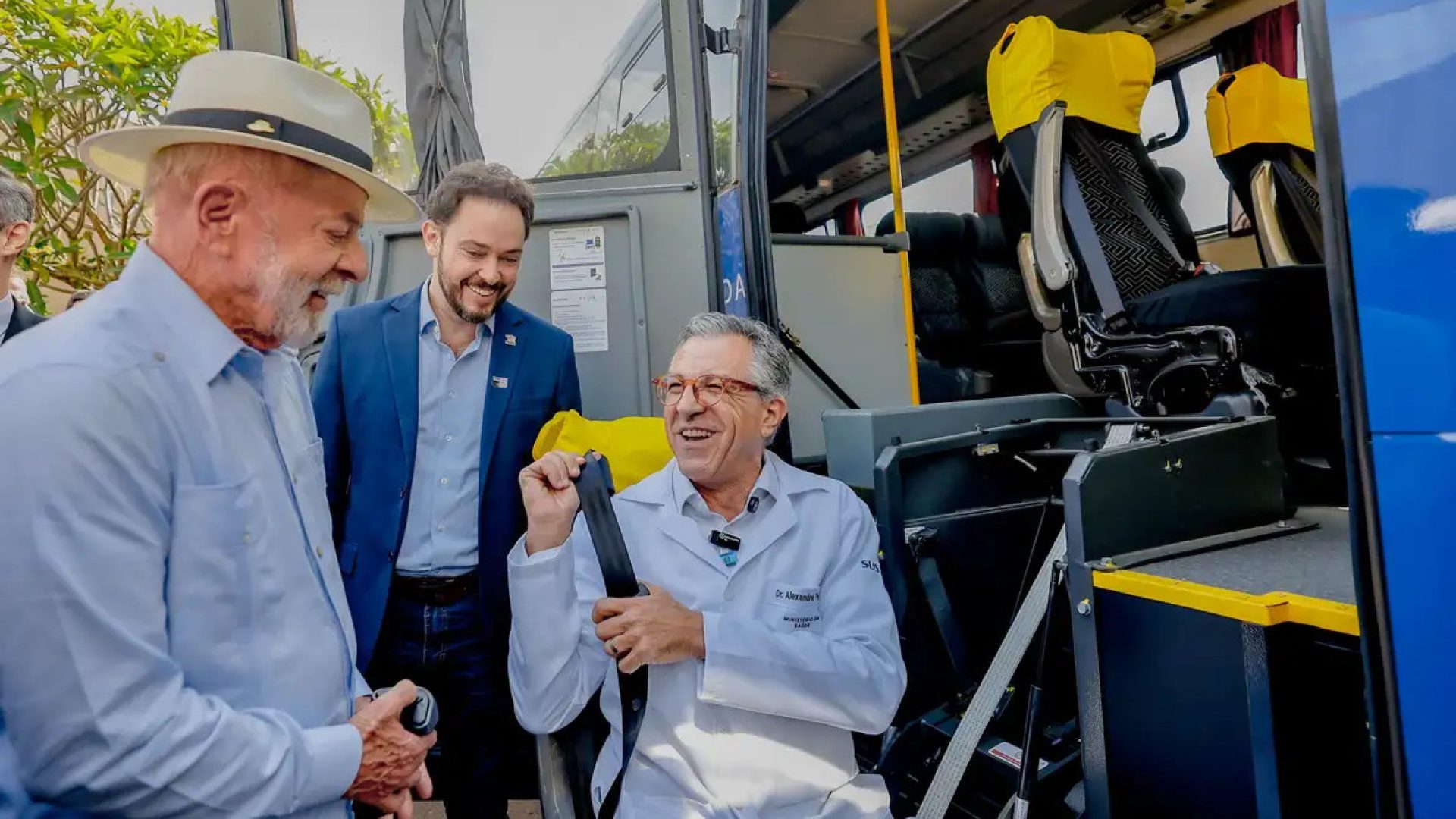 Lula e Padilha anunciam investimento - Presidência da República