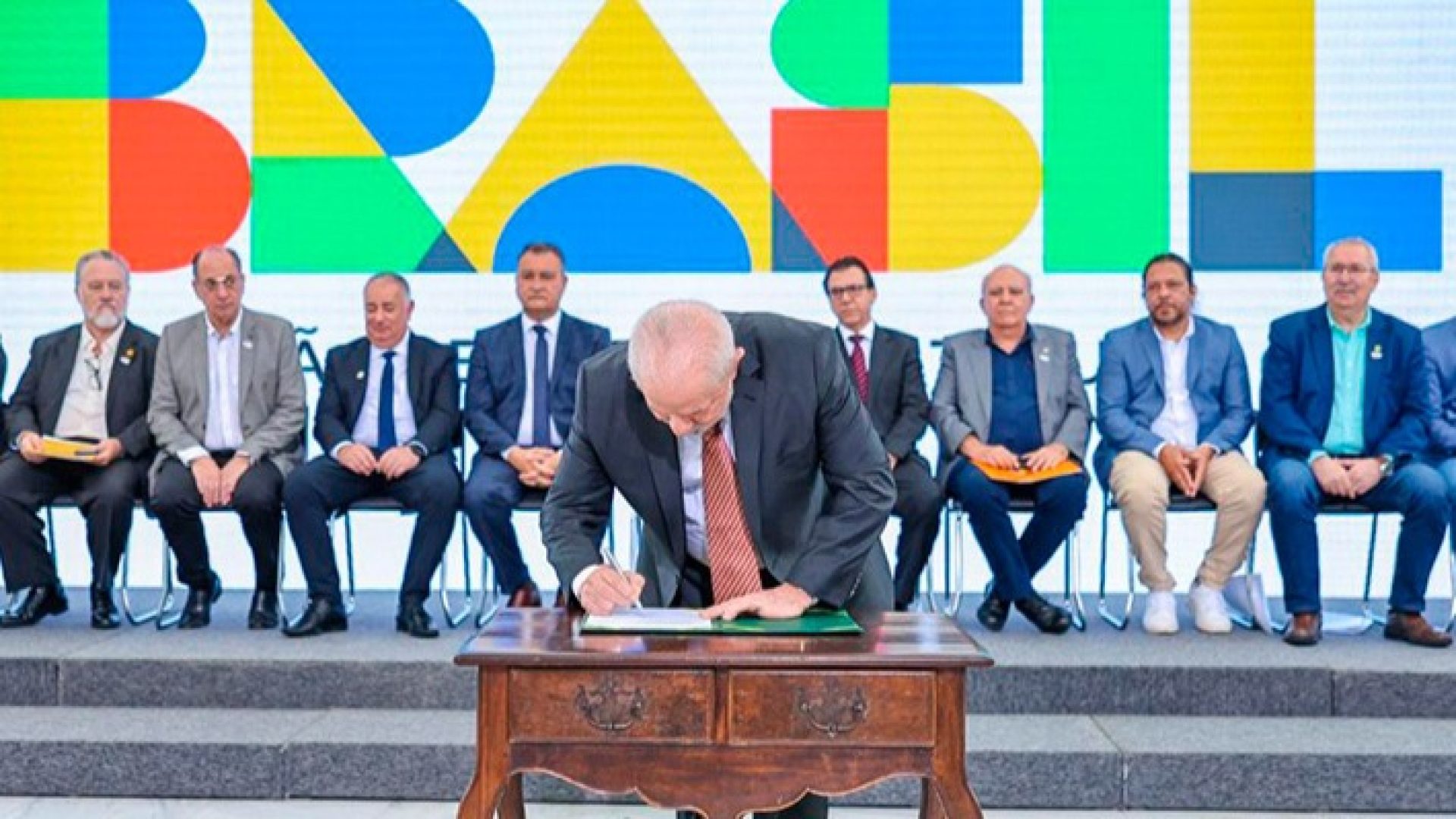 Lula e sindicalistas 2026.04.15