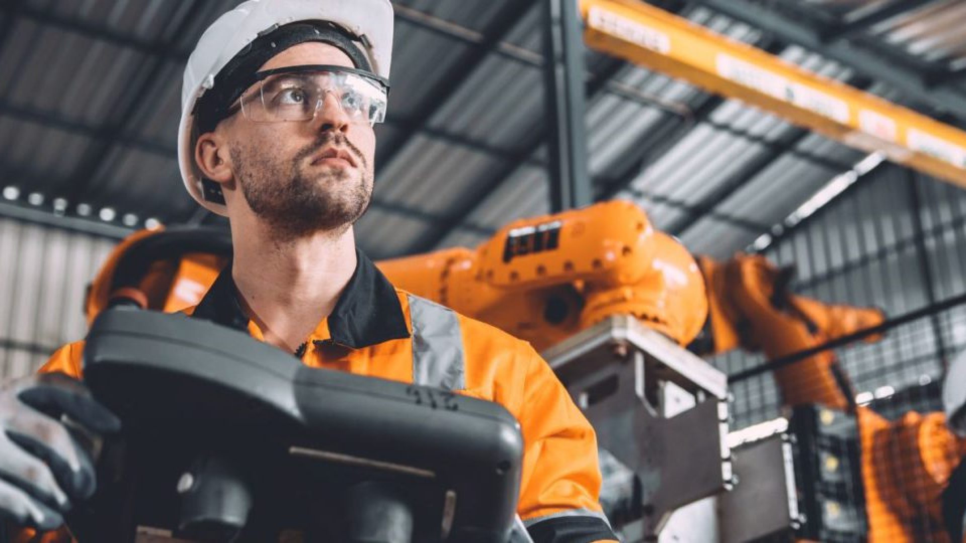 Nova-Industria-Brasil-criticas-e-elogios-a-nova-politica-de-desenvolvimento-industrial-1-1300x540