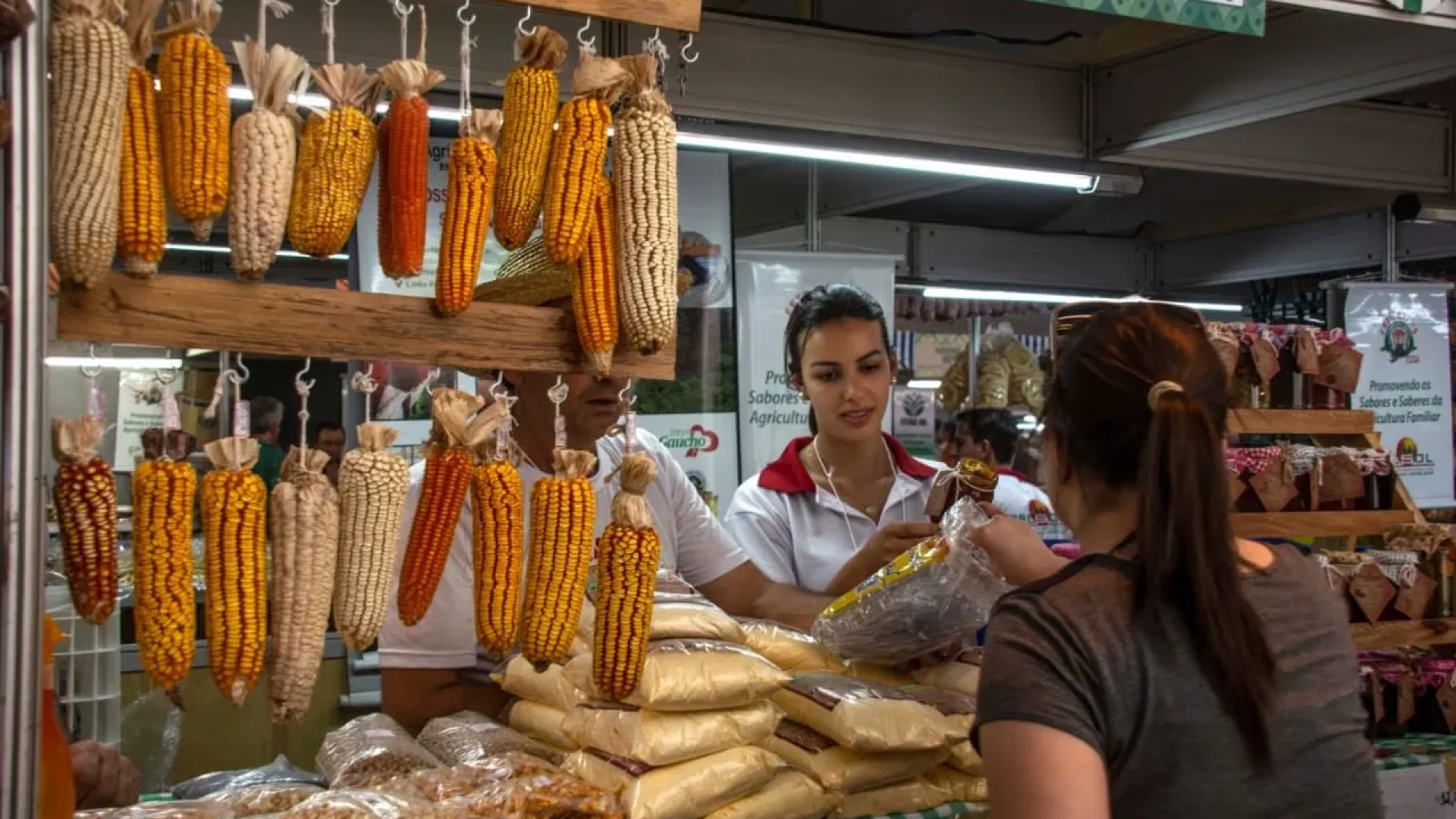 Pavilhão-da-agricultura-familiar-na-Expointer-em-2019.-Foto-Fernando-Dias-SEAPDR
