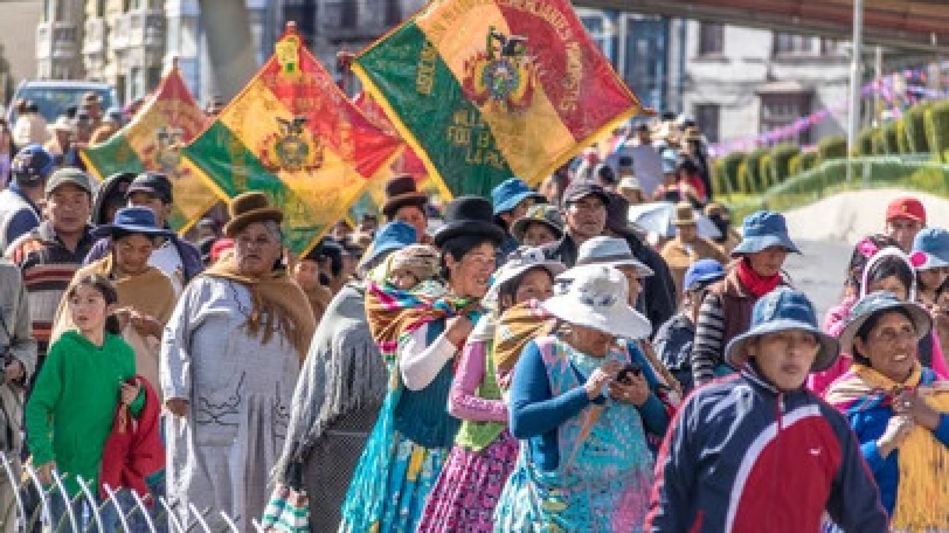 Trabalhadoras bolivianas - Royalty-Free Images, Stock Photos & Pictures