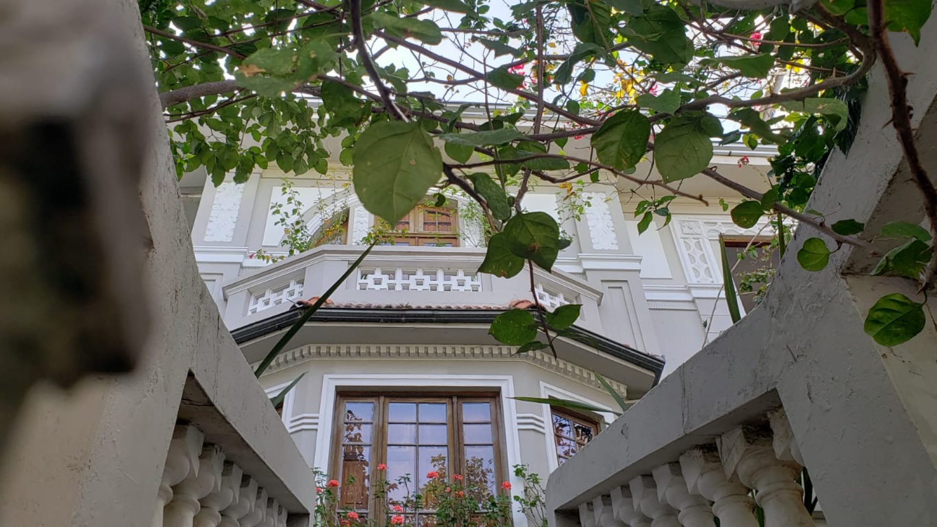 WhatsApp Image 2025-10-14 at 14.38.15 (2)