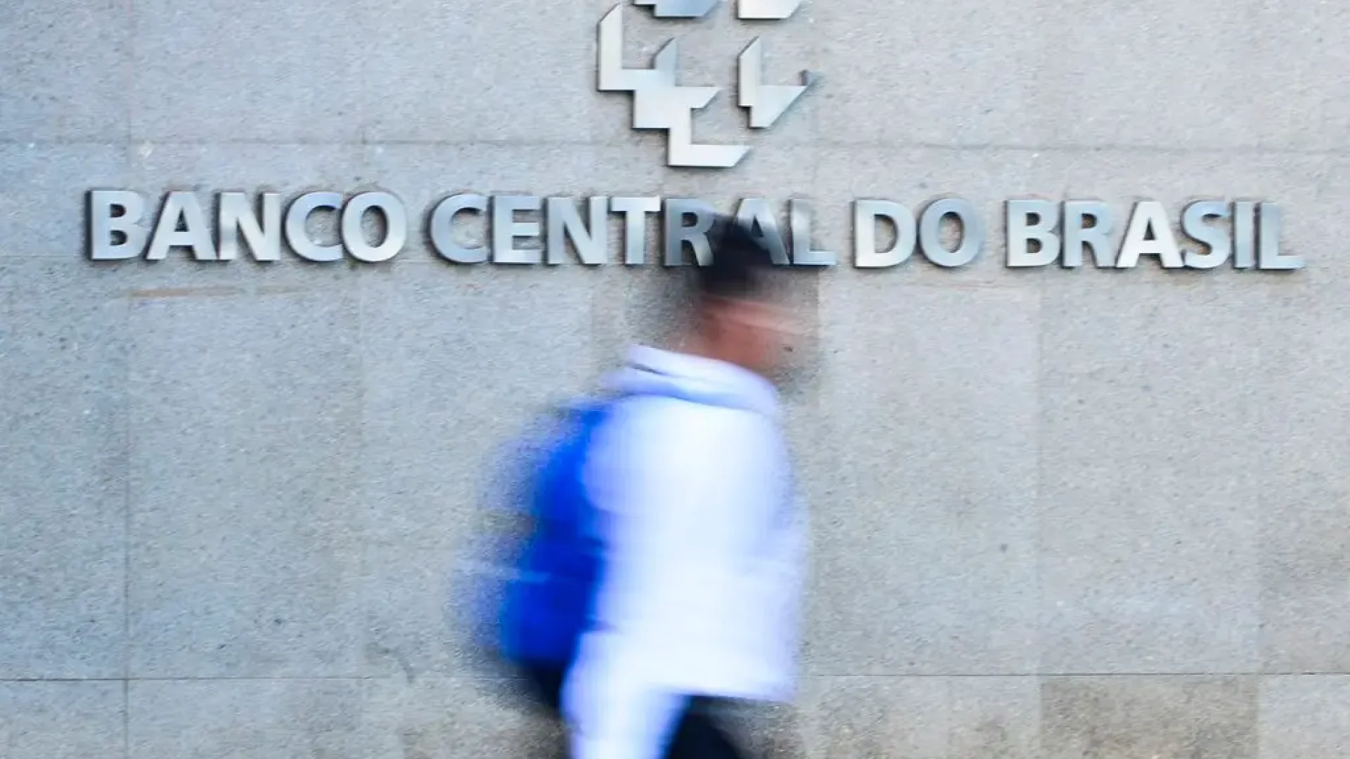banco_central_mcajr_abr_0104222273_0