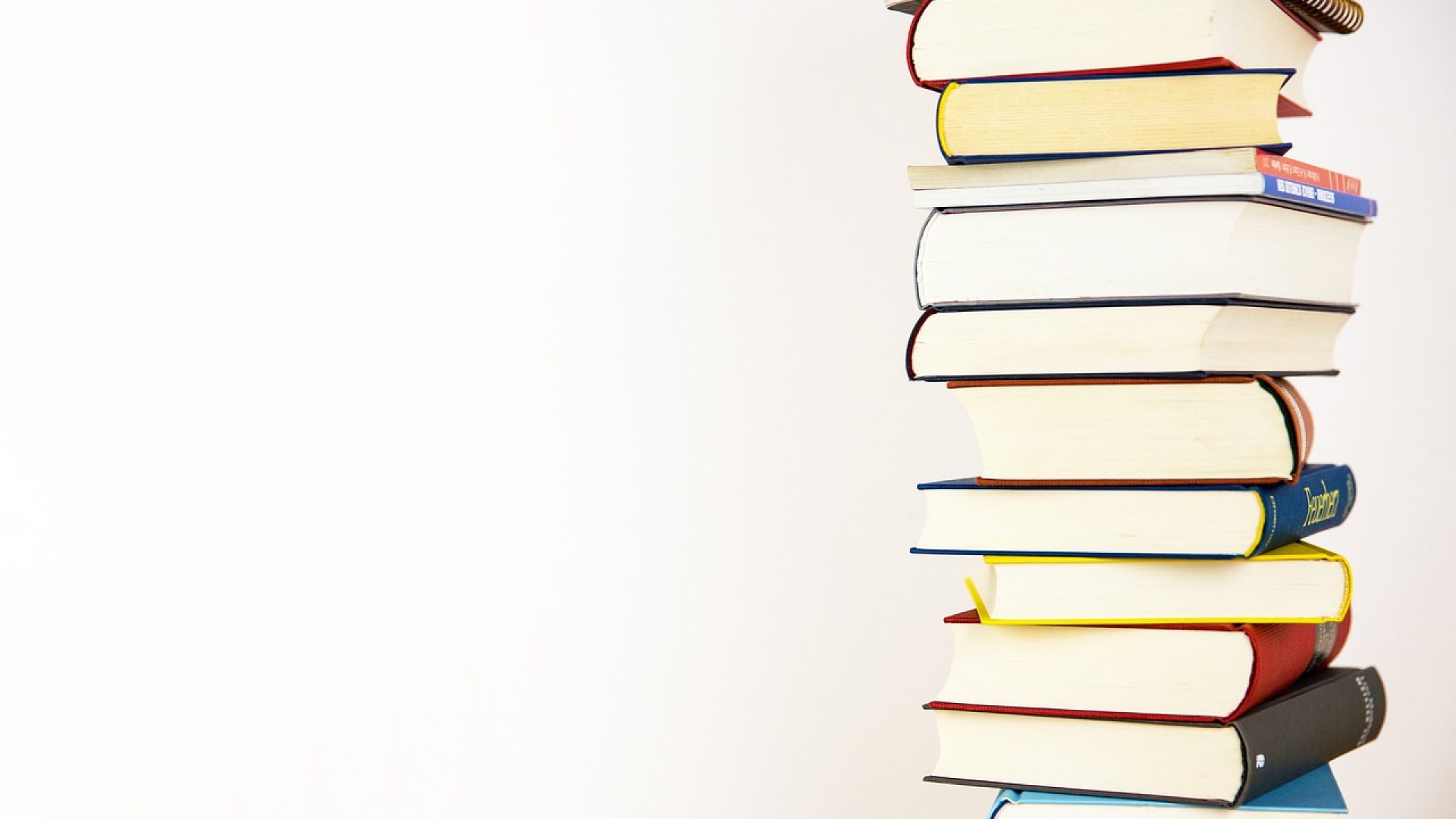books-g3f02a9ba7_1280