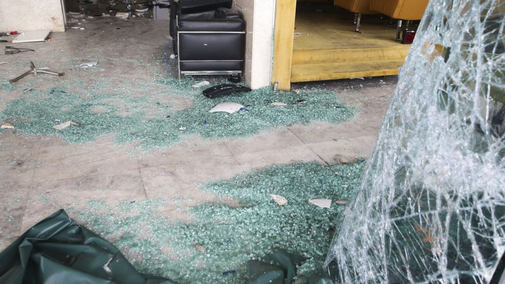 Palácio do Supremo Tribunal Federal destruído, após distúrbios antidemocráticos no ultimo domingo