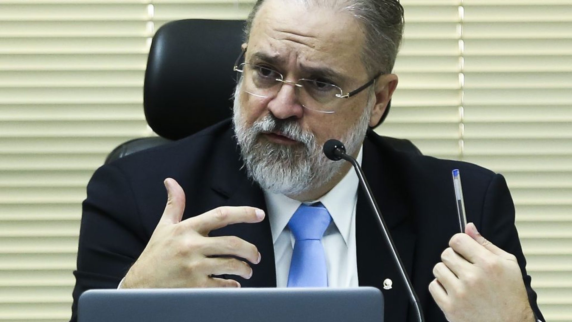 O procurador-geral da República, Augusto Aras, preside a 8ª sessão ordinária do Conselho Superior do Ministério Público Federal (CSMPF).  Foto: José Cruz/Agência Brasil