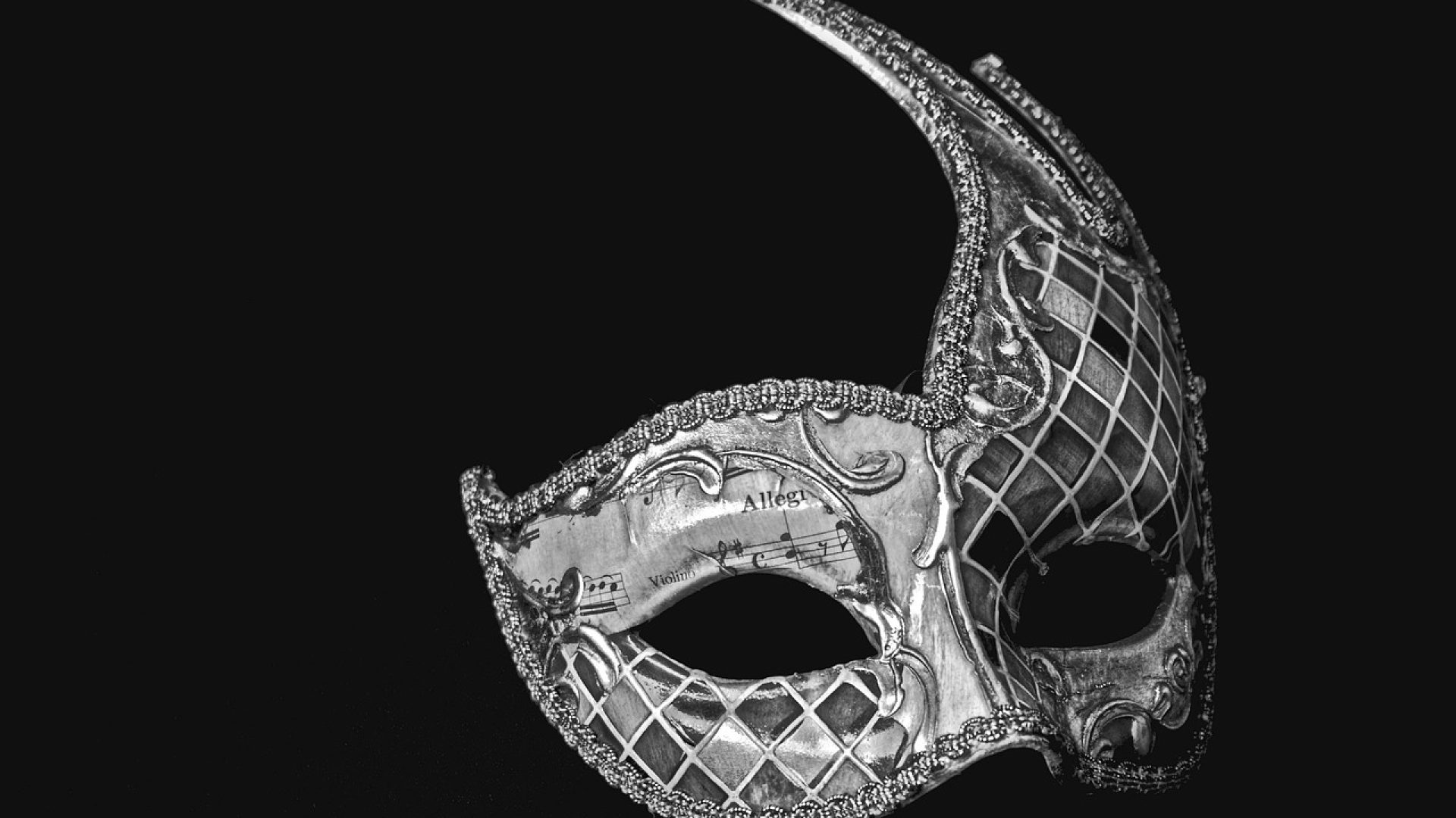 mask-1161392_1280