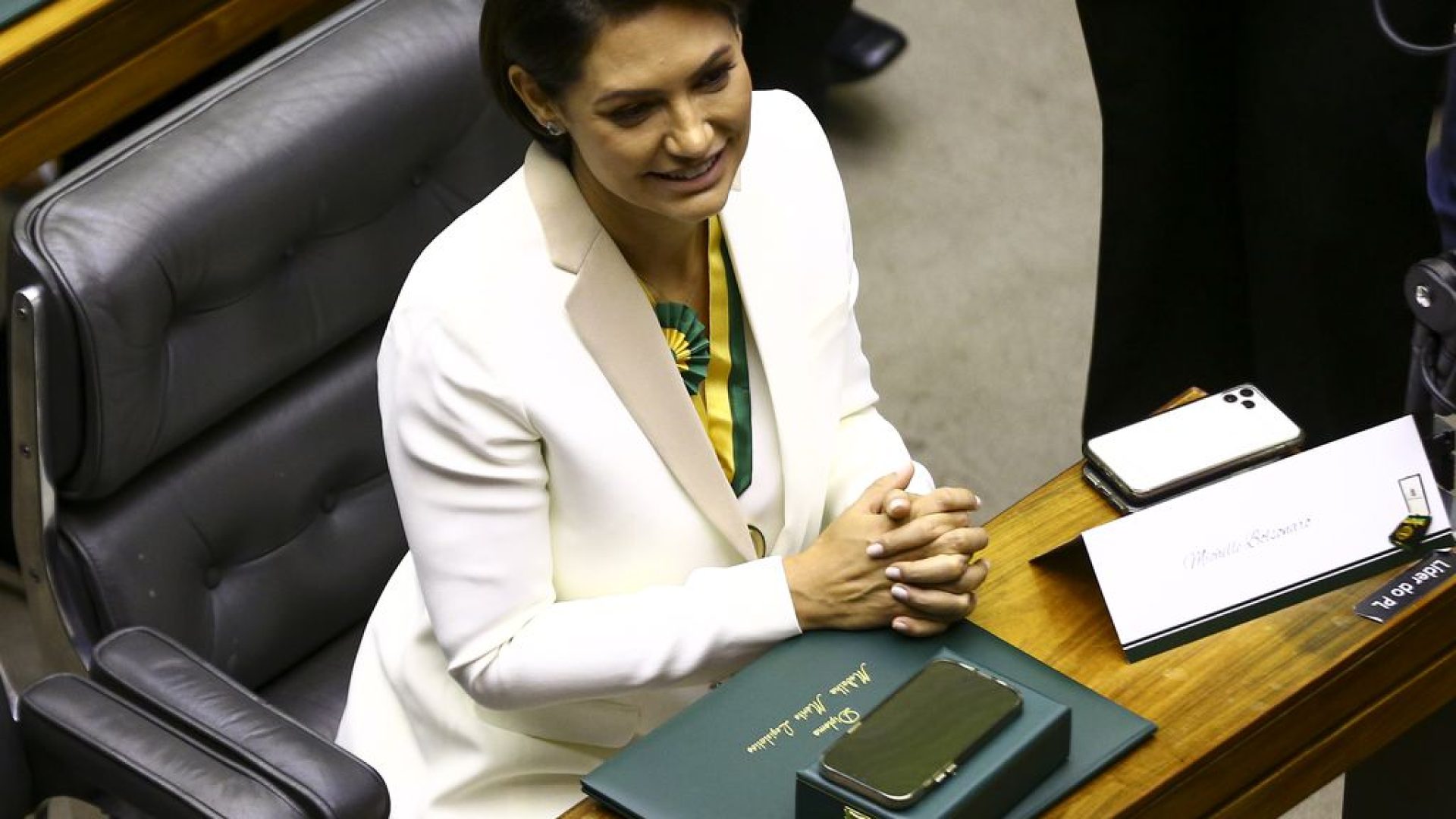 A primeira-dama, Michelle Bolsonaro, durante sessão solene de entrega da Medalha Mérito Legislativo da Câmara dos Deputados. Foto: Marcelo Camargo/Agência Brasil