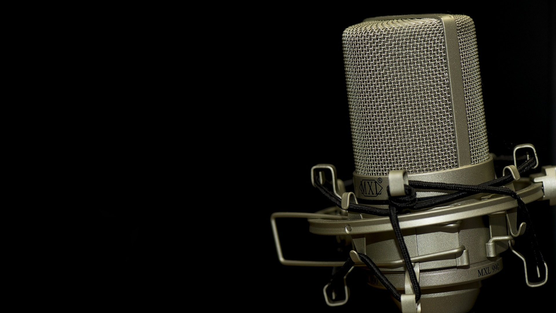 microphone-1007154_1920