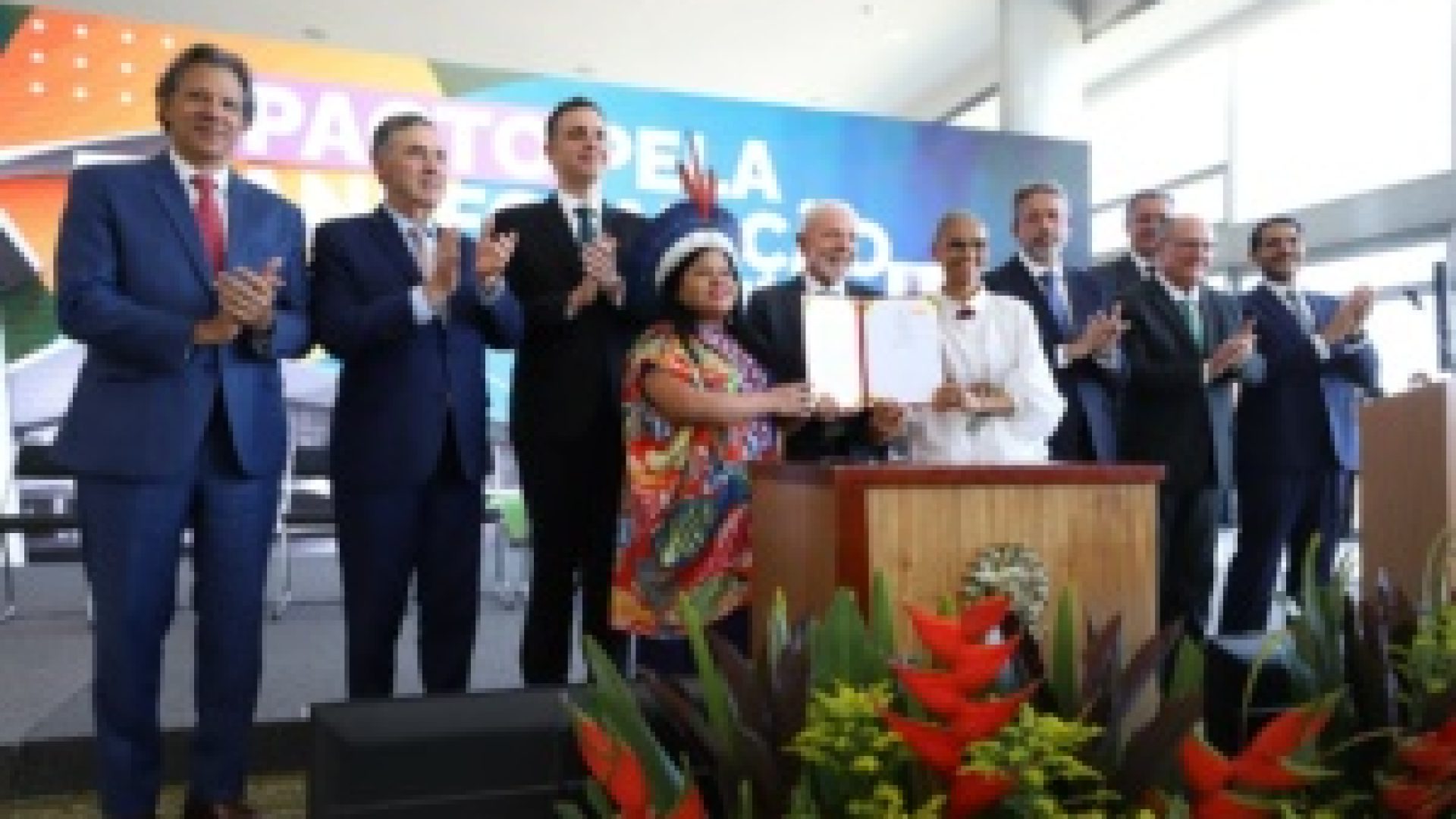 pacto-ecologia-tres-poderes-300x200