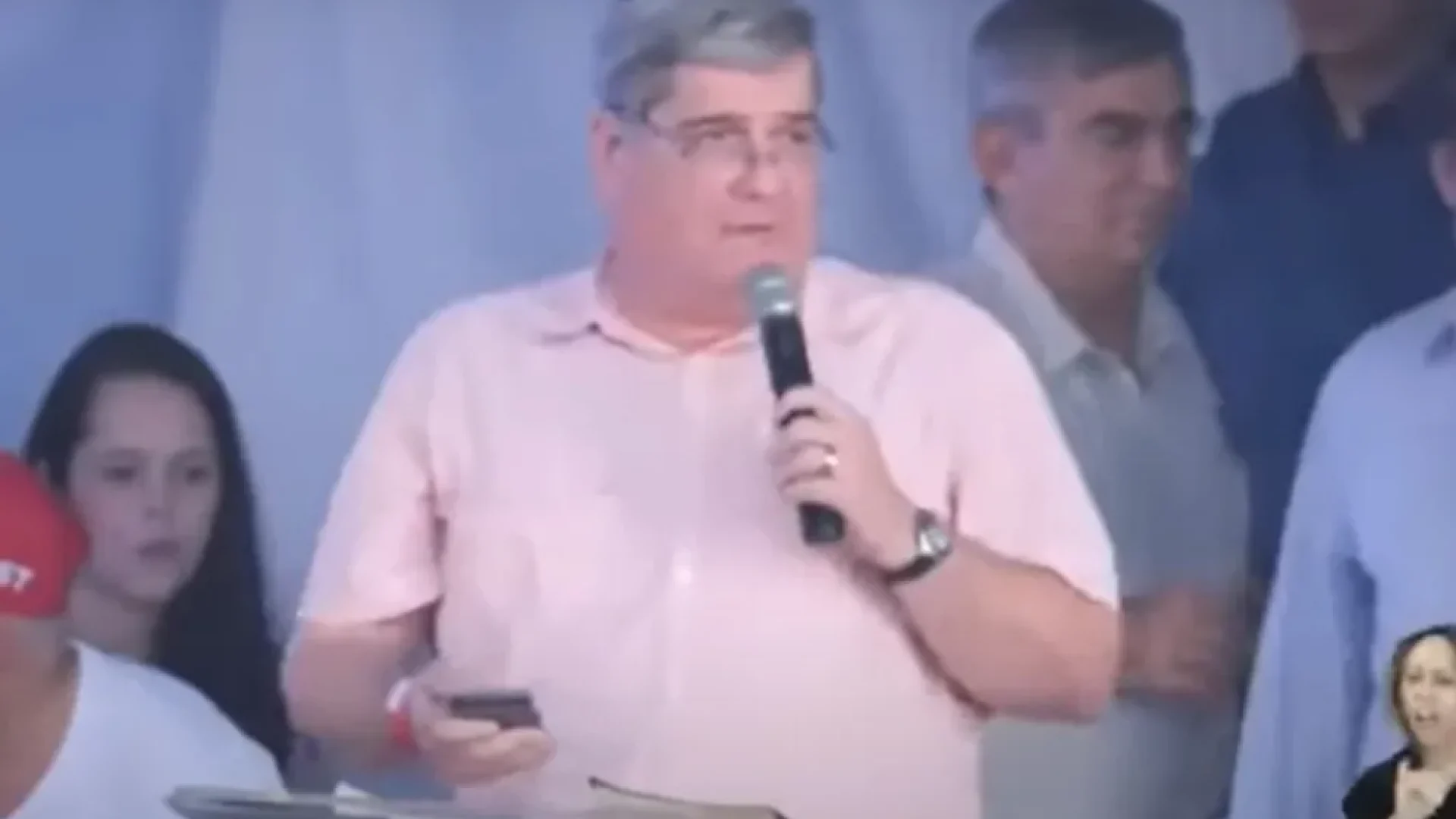 Pastor Sérgio Dusilek em evento em que manifestou apoio ao candidato Lula — Foto: Reprodução