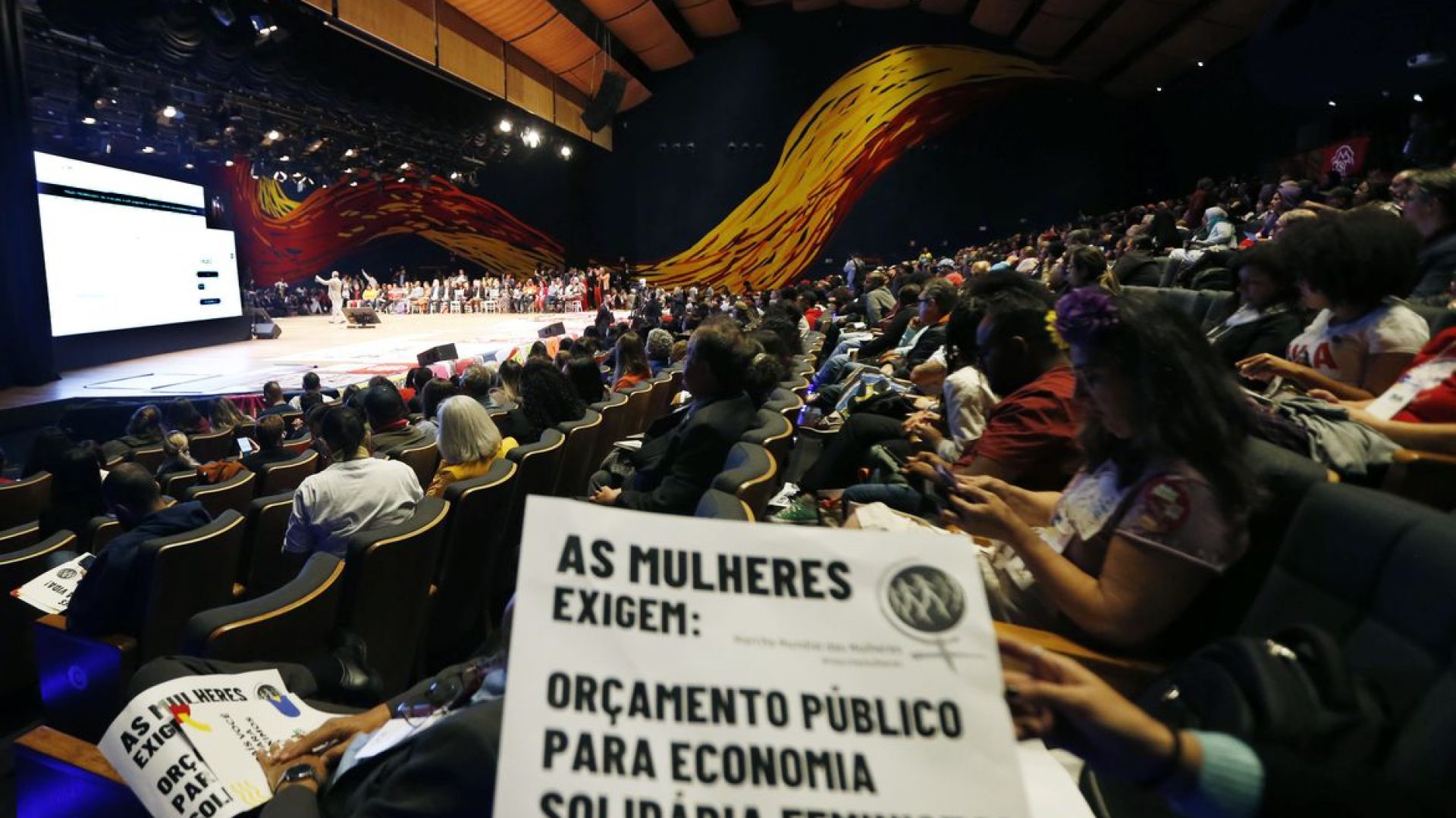 Caravana do PPA Participativo em SP

São Paulo 14/07/2023 - Ultima plenária de elaboração participativa do Plano Plurianual (PPA), no Auditório Simon Bolivar , encontro promovido pelo Governo Federal com vistas a incorporar as prioridades indicadas pela sociedade civil para o PPA 2024-2027 .

Foto Paulo Pinto/Agência Brasil