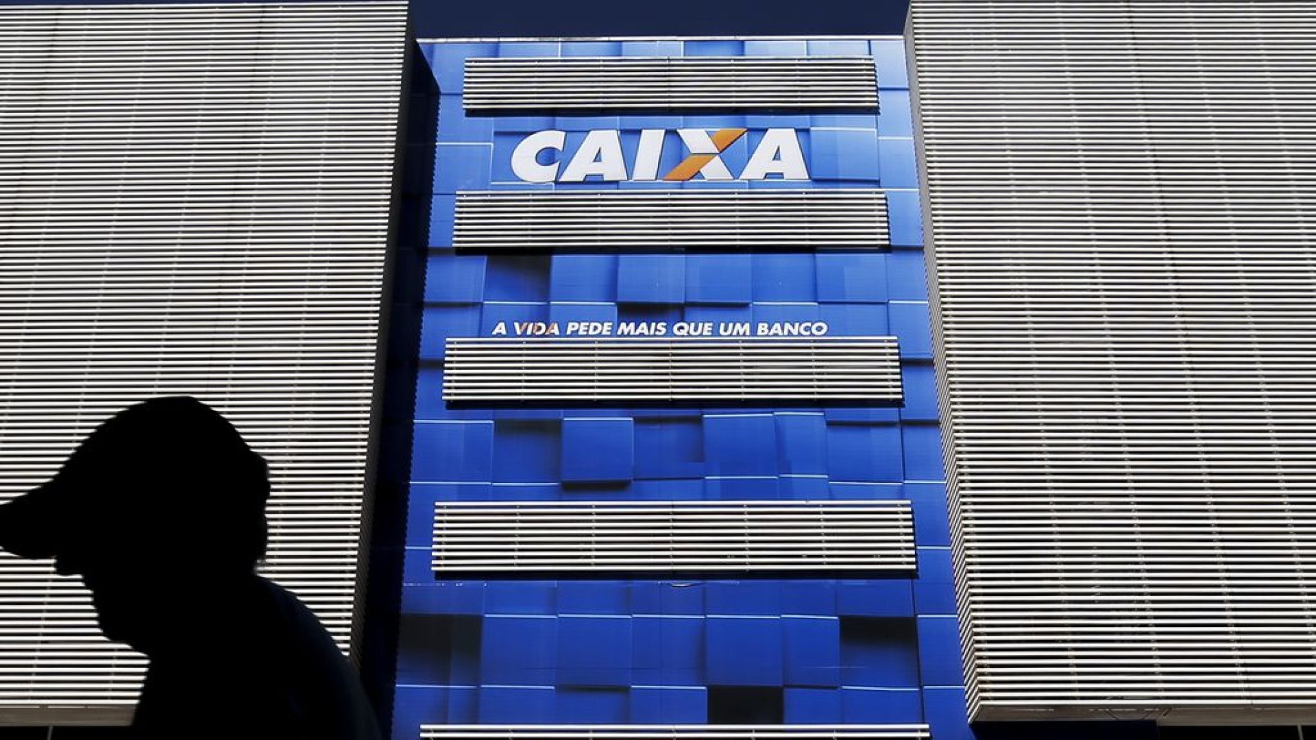 Brasília: Prédio da Caixa Econômica Federal.  (Foto: Marcelo Camargo/Agência Brasil)