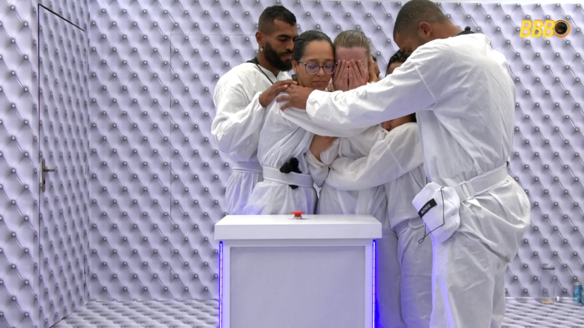 quarto-branco-bbb262