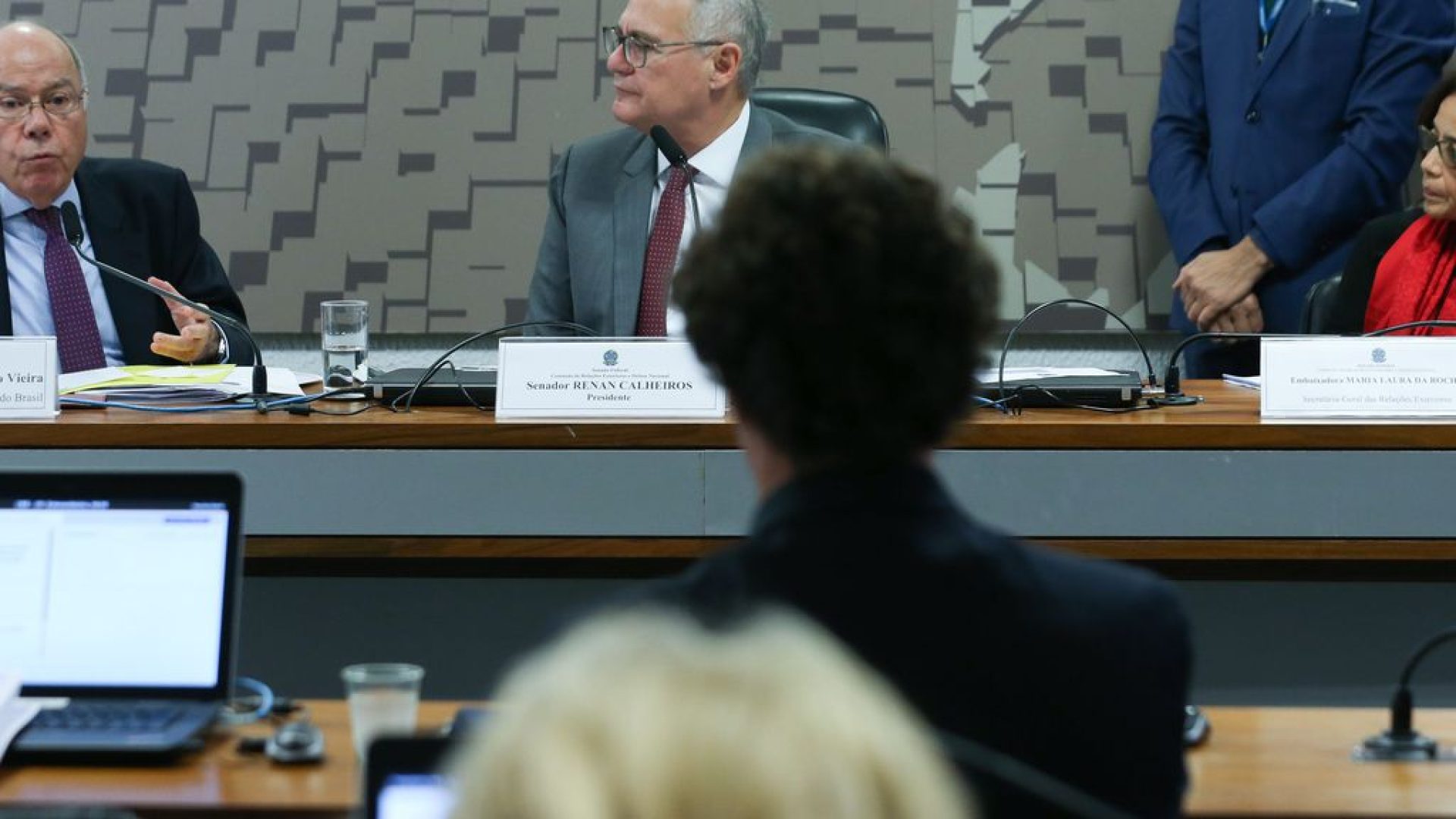 Brasília (DF) 11/05/2023 Ministro das Relações Exteriores, Mauro Vieira, participa de uma audiência pública na Comissão de Relações Exteriores e Defesa Nacional do Senado para prestar informações sobre sua atuação na pasta. Foto Lula Marques/ Agência Brasil.